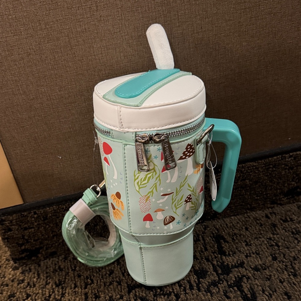 Bewaltz autumn mushroom take & sip cup mint crossbody bag NWT